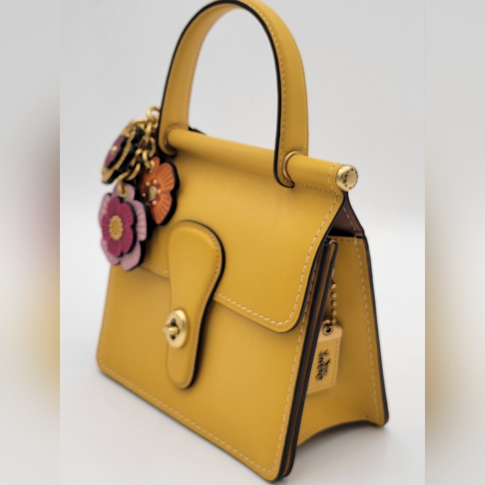 Coach Willis Top Handle 18, Flax, EUC, LIKE NEW! - Picture 2 of 16